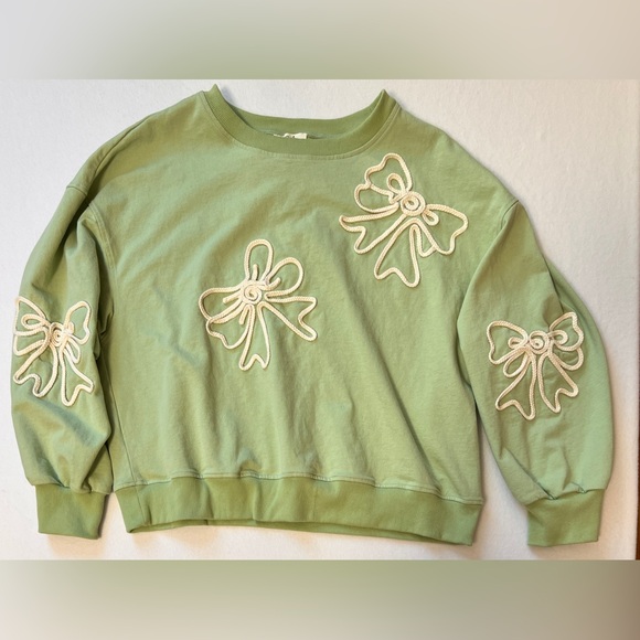Easel Light Green Sweatshirt Top with Bow Details 100% Cotton - Picture 2 of 9